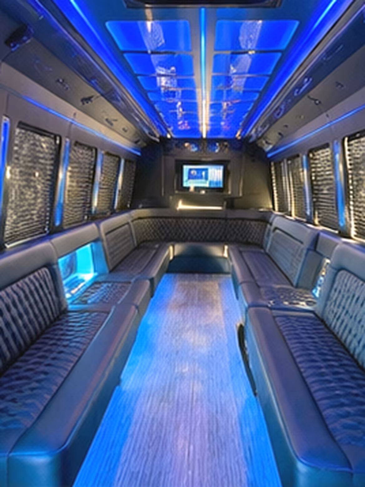 Cleveland Homecoming & Prom Party Bus Rentals