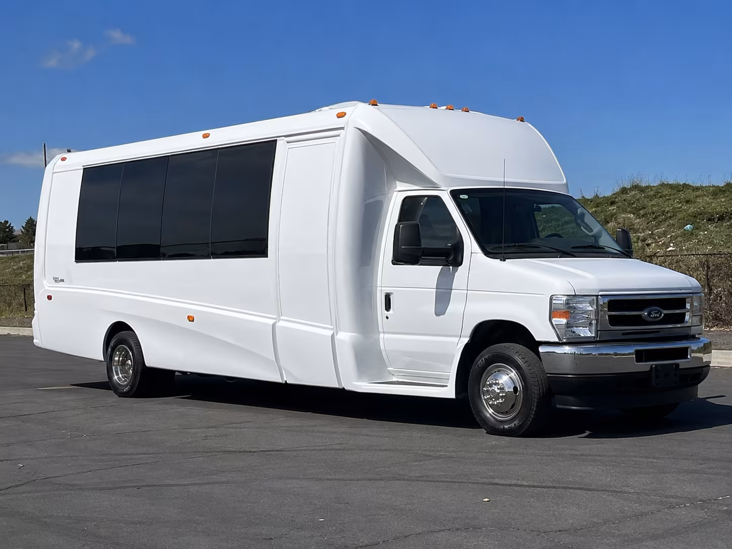 Grand Rapids Bachelor & Bachelorette Transportation
