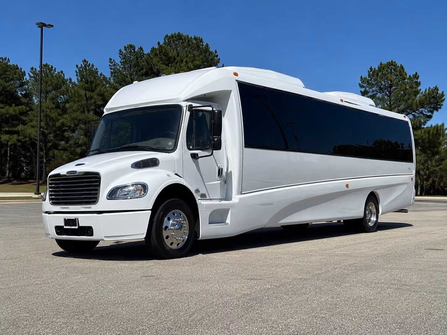 Lansing Birthday, Sweet 16, & Quinceañera Party Bus Rentals